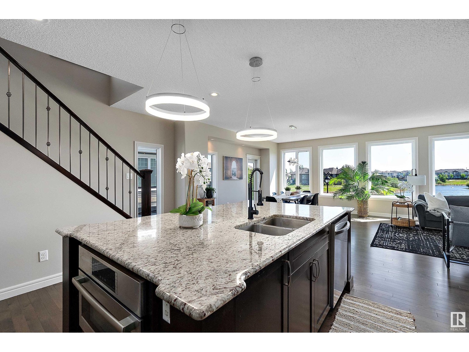 671 180 St Sw, Edmonton, Alberta  T6W 2S8 - Photo 16 - E4439776