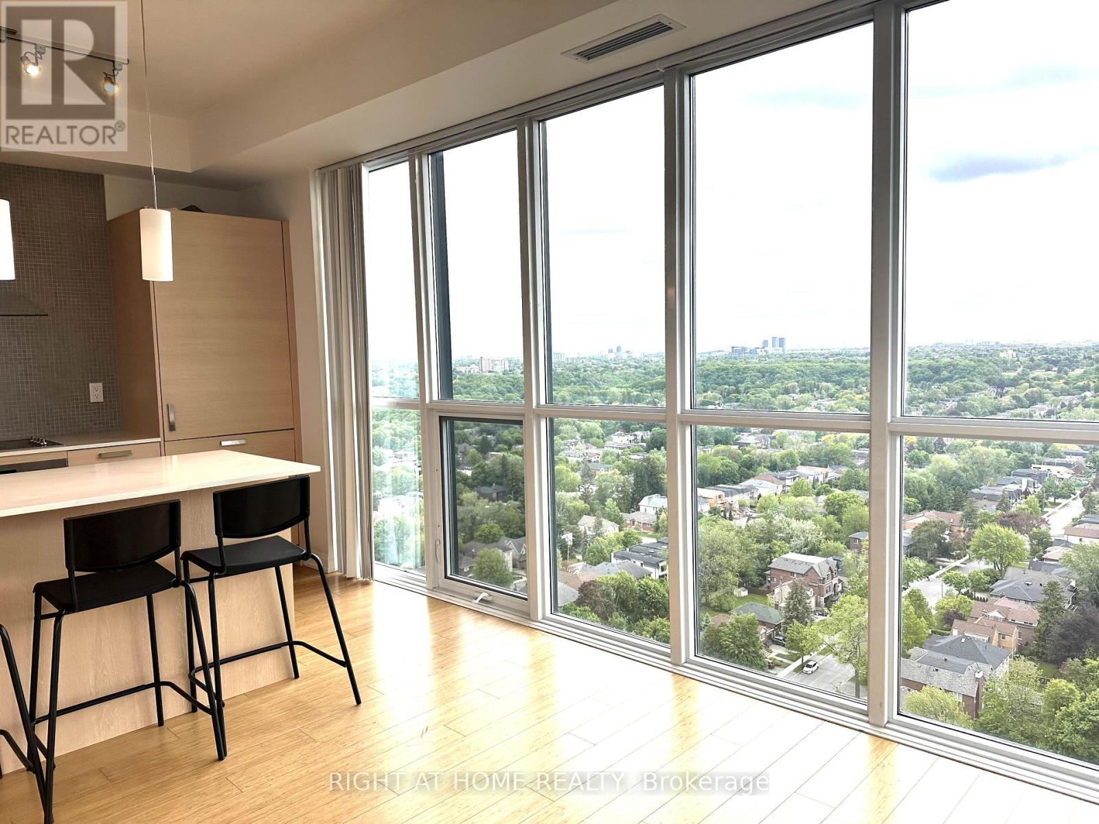 2407 - 11 Bogert Avenue, Toronto (Lansing-Westgate), Ontario  M2N 0H4 - Photo 2 - C12187228