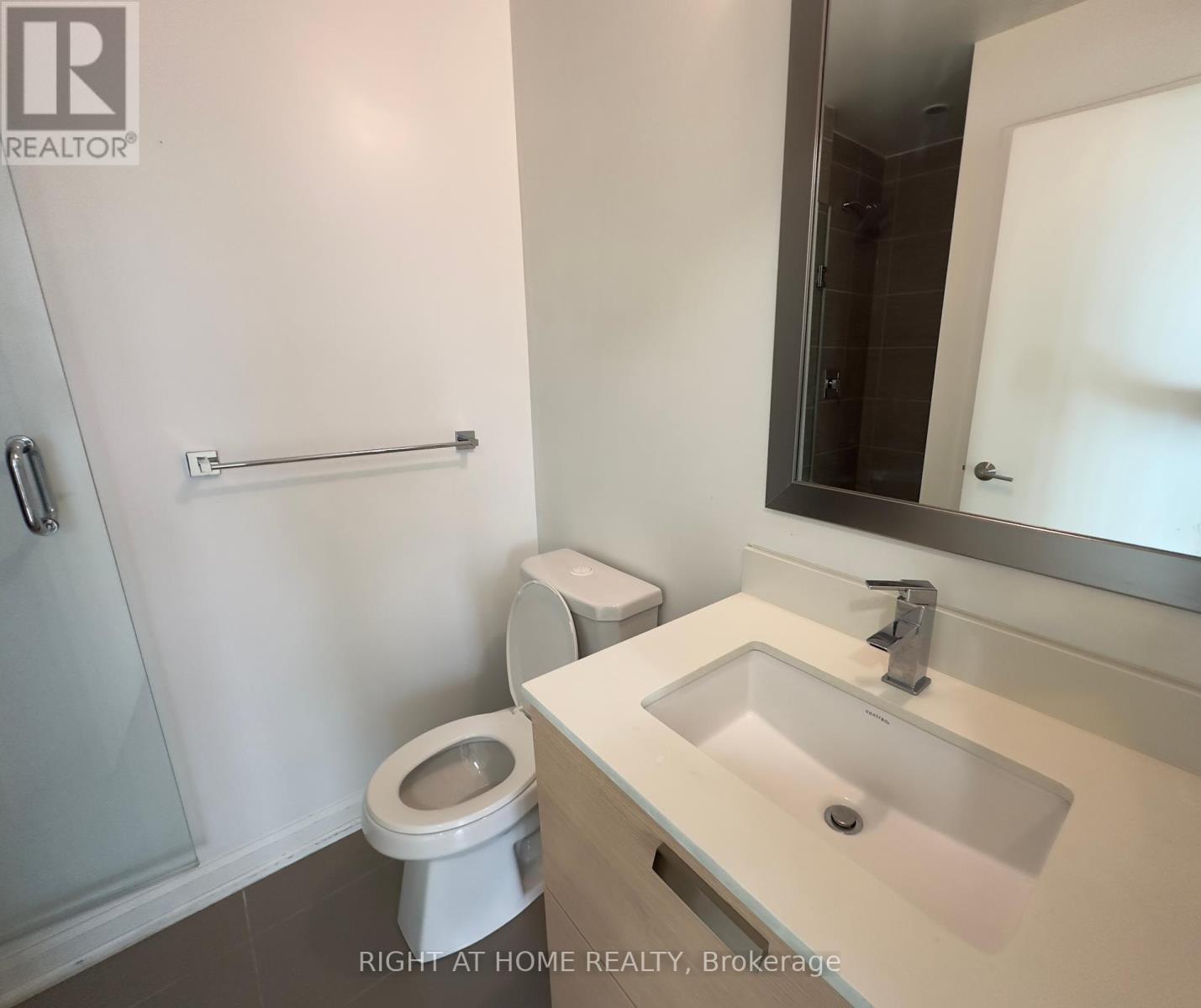 2407 - 11 Bogert Avenue, Toronto (Lansing-Westgate), Ontario  M2N 0H4 - Photo 20 - C12187228