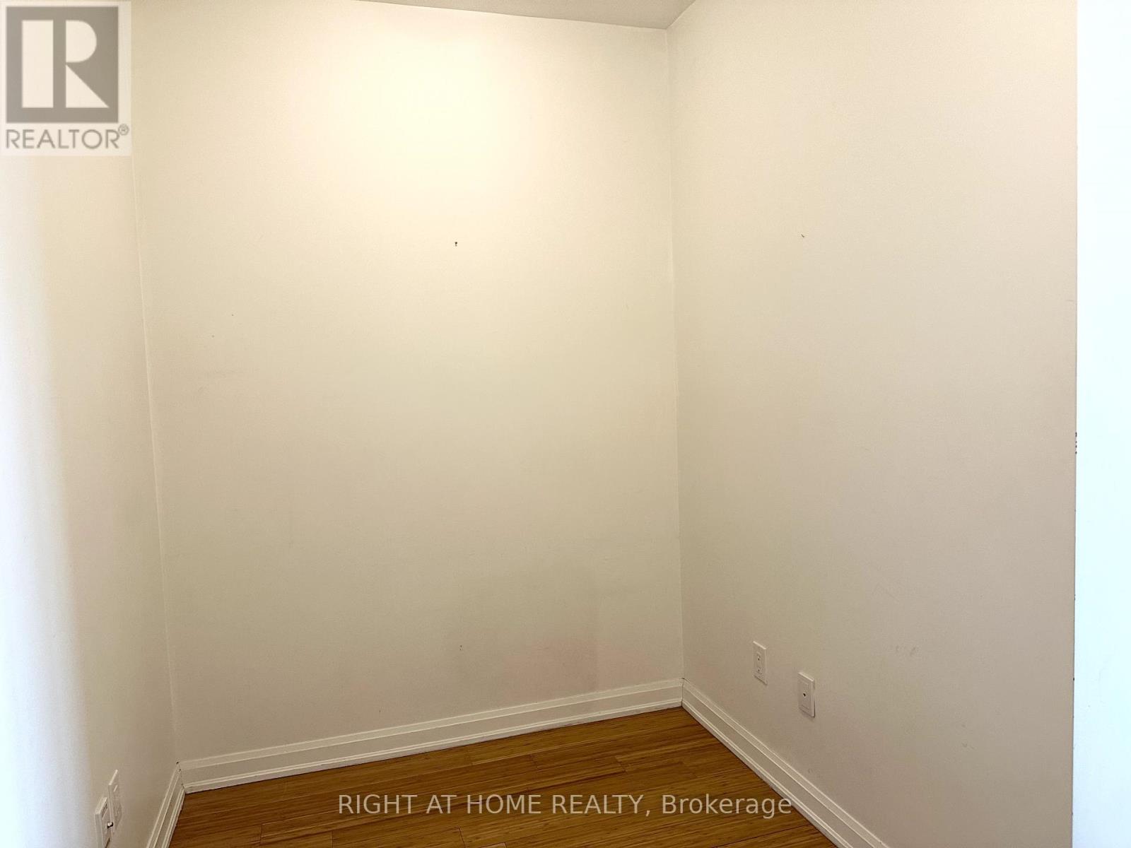 2407 - 11 Bogert Avenue, Toronto (Lansing-Westgate), Ontario  M2N 0H4 - Photo 23 - C12187228