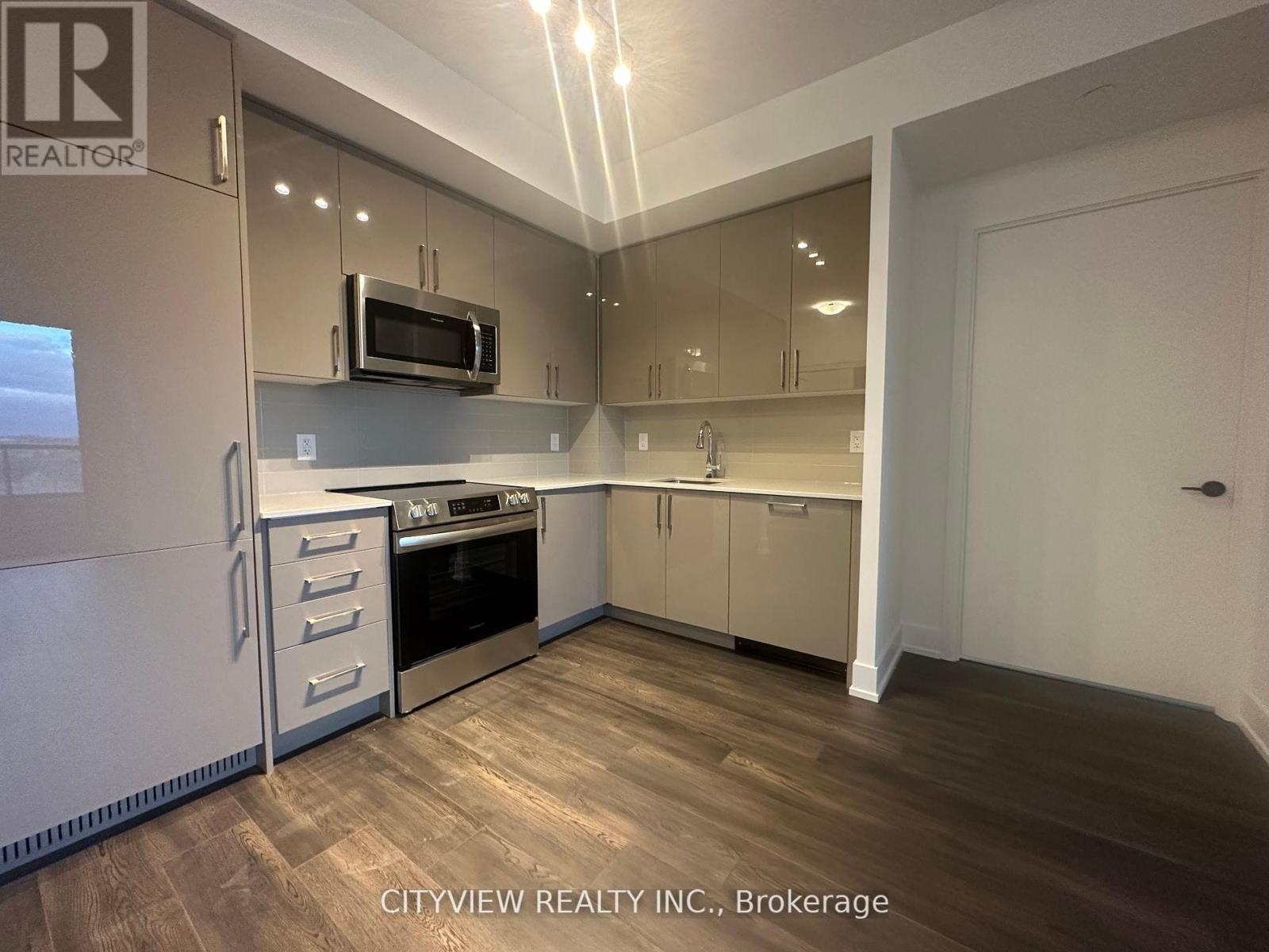 709 - 2450 Old Bronte Road, Oakville (Wm Westmount), Ontario  L9M 4J2 - Photo 2 - W12187229