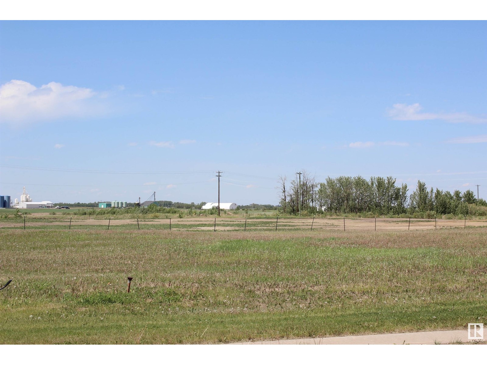 16 Whitetail DR, Mundare, Alberta