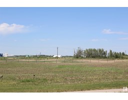 16 Whitetail DR Mundare