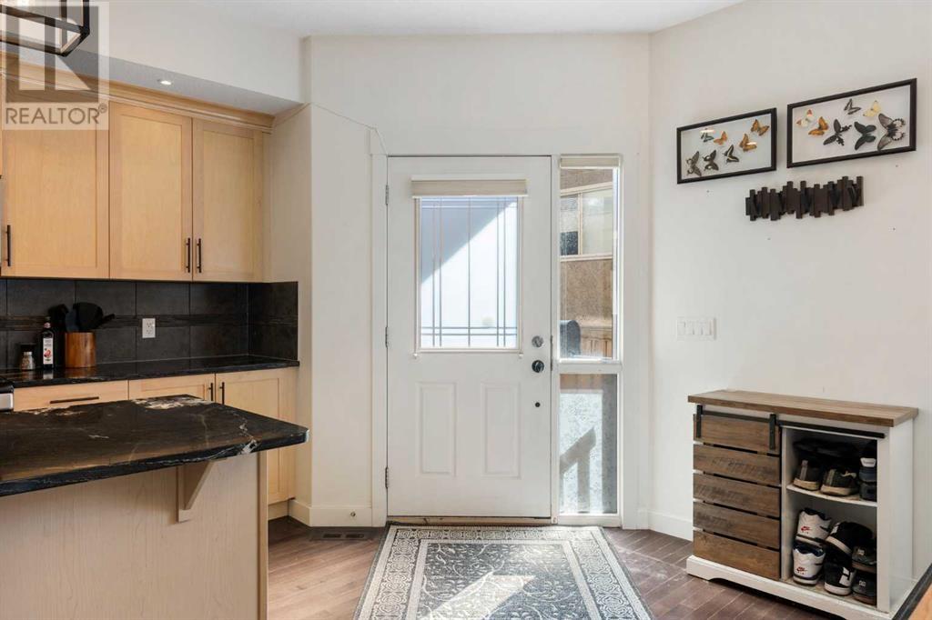 Property at 2, 4709 17 Avenue NW image 5