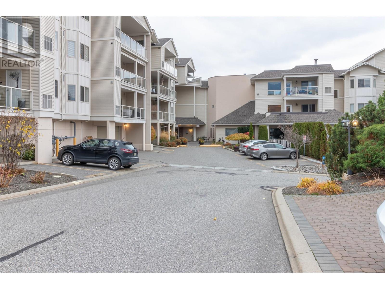 2100 Boucherie Road Unit# 316, West Kelowna, British Columbia  V4T 2X1 - Photo 25 - 10346304