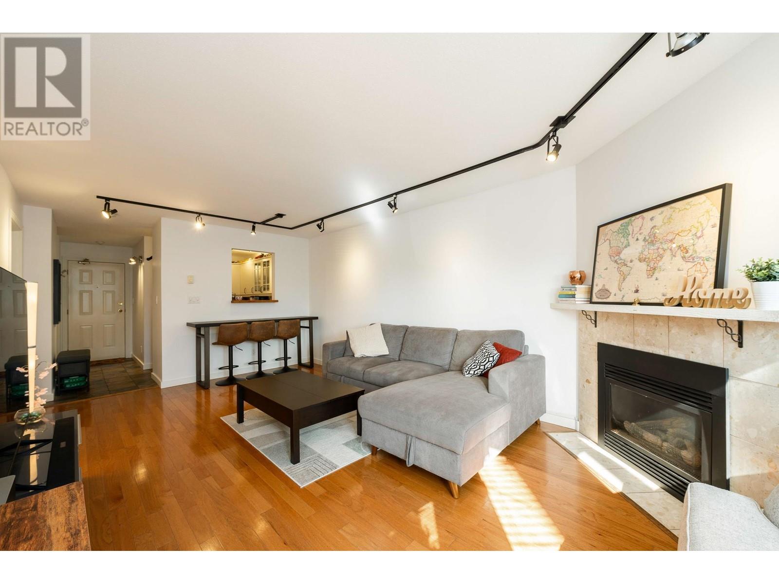 105 175 W 4th Street, North Vancouver, British Columbia  V7M 1H6 - Photo 5 - R3006530