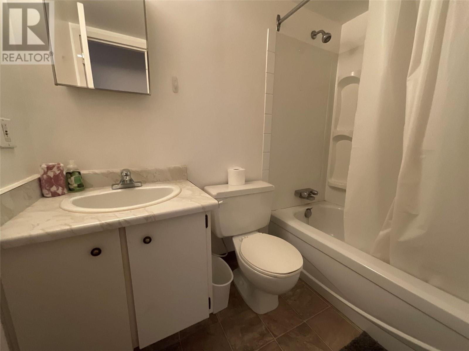 216 Spieker Avenue Unit# 104, Tumbler Ridge, British Columbia  V0C 2W0 - Photo 11 - 10350064