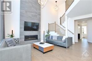 356 Gloaming Crescent, Ottawa, Ontario  K2V 0C7 - Photo 10 - X12187239