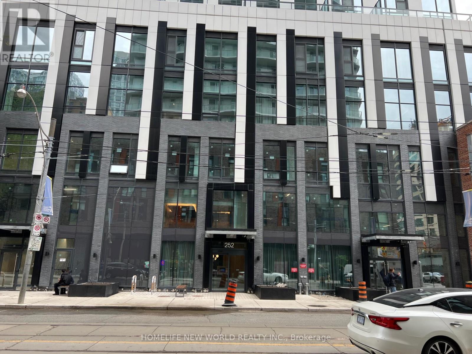 4605 - 252 Church Street, Toronto, Ontario  M5B 0E6 - Photo 3 - C12187243