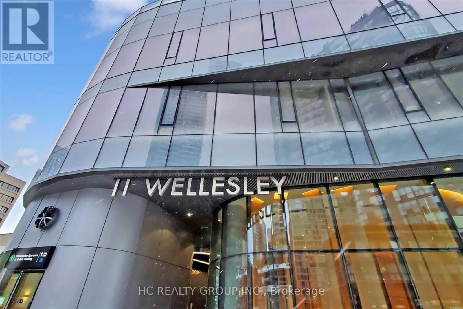3408 - 11 Wellesley Street W, Toronto, Ontario  M4Y 0G4 - Photo 3 - C12187255