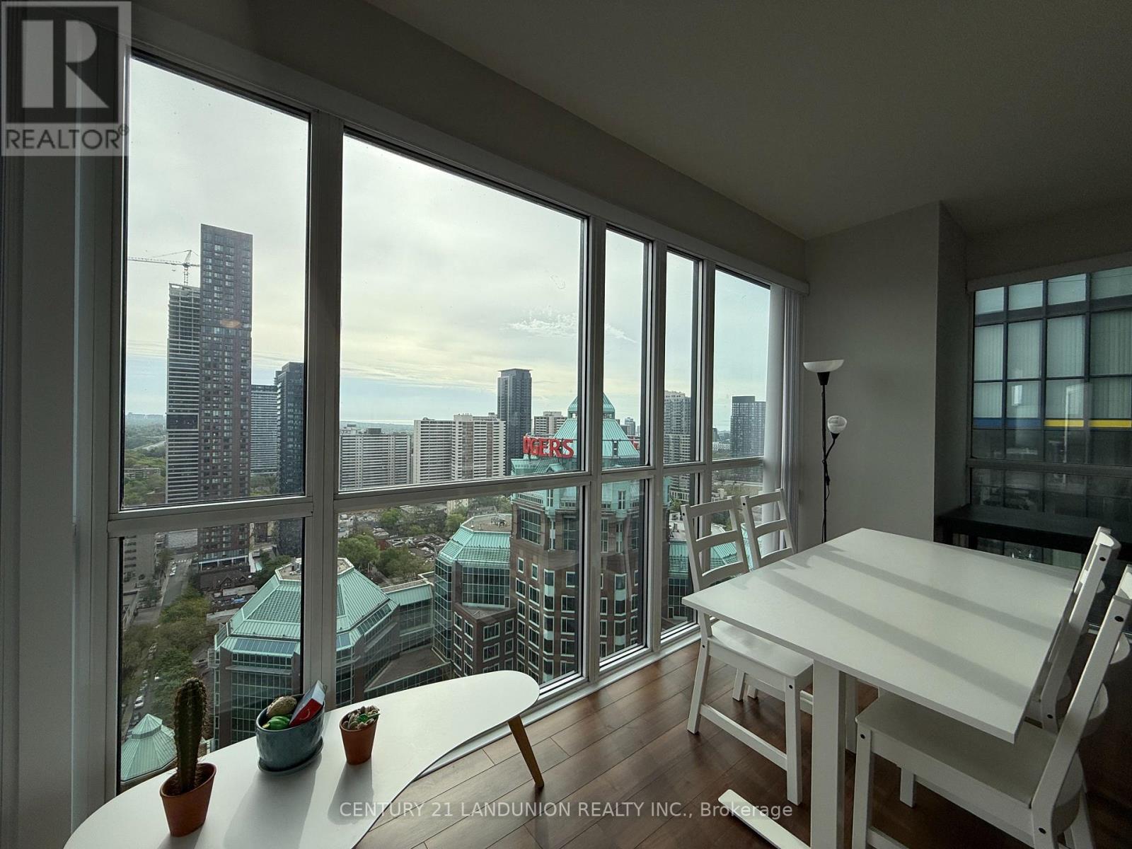 2902 - 28 Ted Rogers Way, Toronto, Ontario  M4Y 2J4 - Photo 5 - C12187258