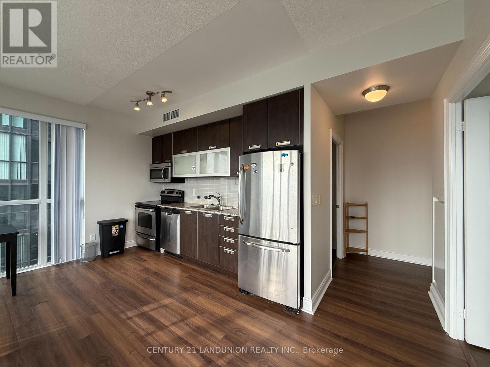 2902 - 28 Ted Rogers Way, Toronto, Ontario  M4Y 2J4 - Photo 9 - C12187258