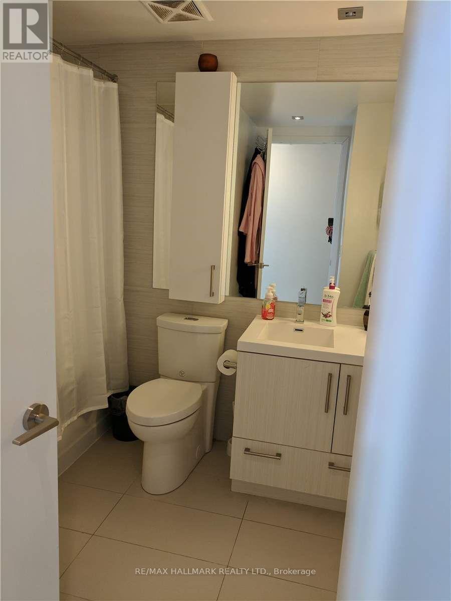 1508 - 39 Sherbourne Street E, Toronto, Ontario  M5A 1K2 - Photo 11 - C12187263