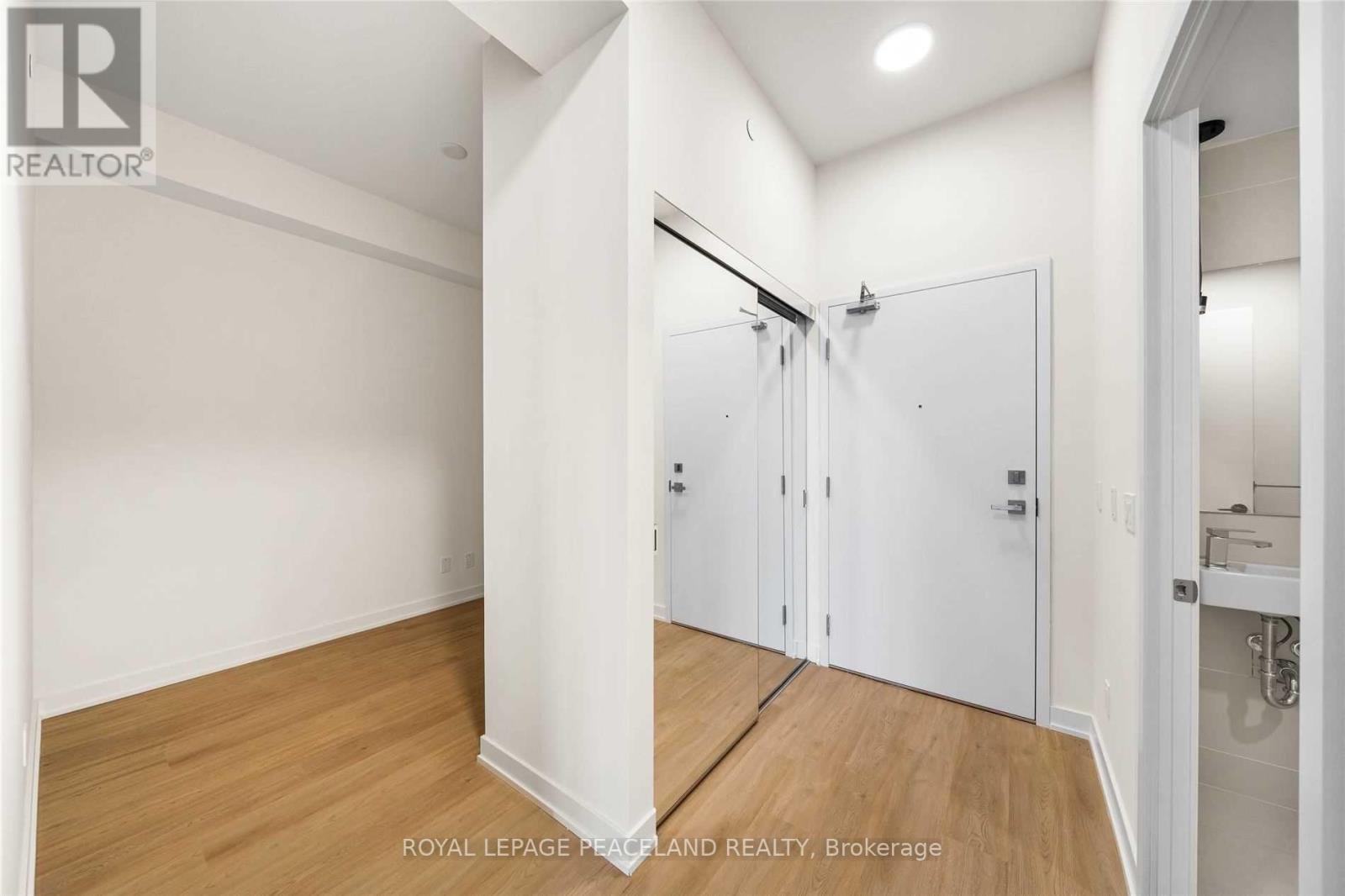 2205 - 10 Deerlick Court, Toronto, Ontario  M3A 0A7 - Photo 2 - C12187271