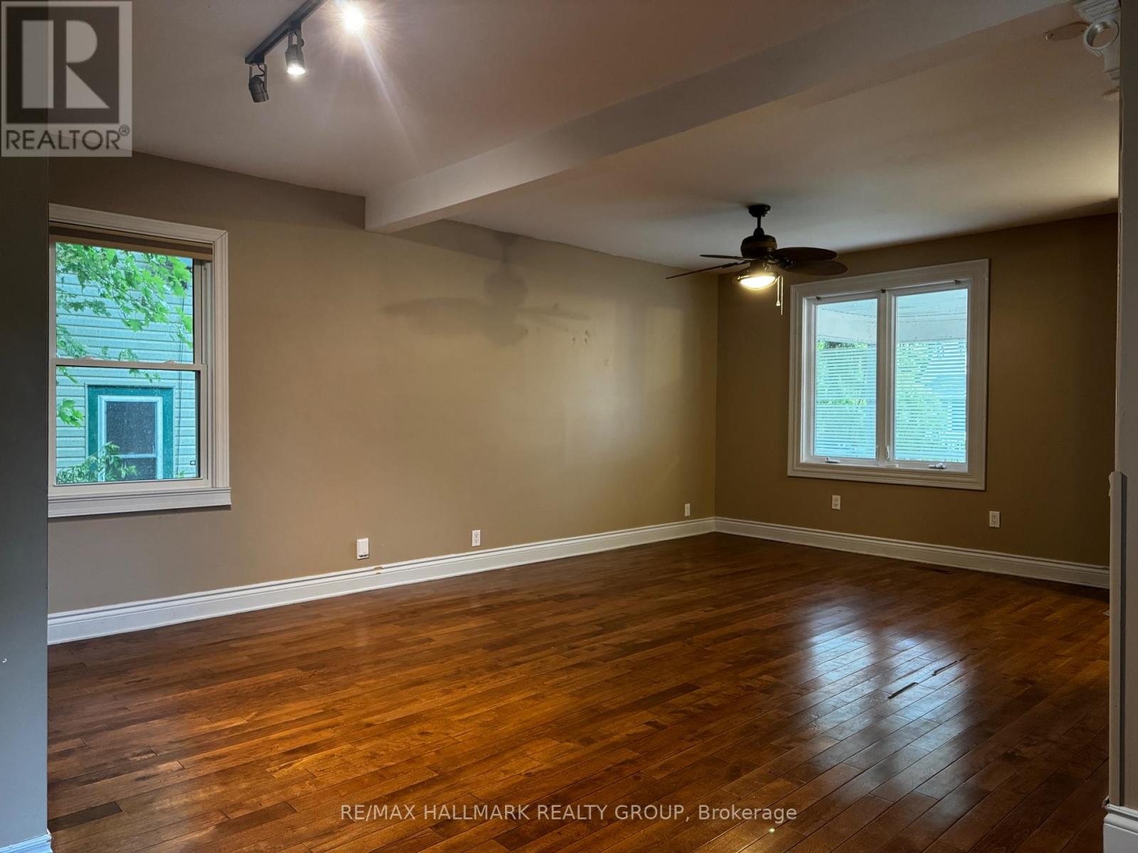 118 Wellington Street, Gananoque, Ontario  K7G 1B7 - Photo 12 - X12164635