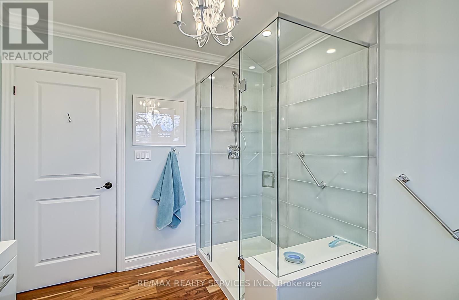 4 Ridgetop Avenue, Brampton (Northwood Park), Ontario  L6X 1Z7 - Photo 33 - W12187260