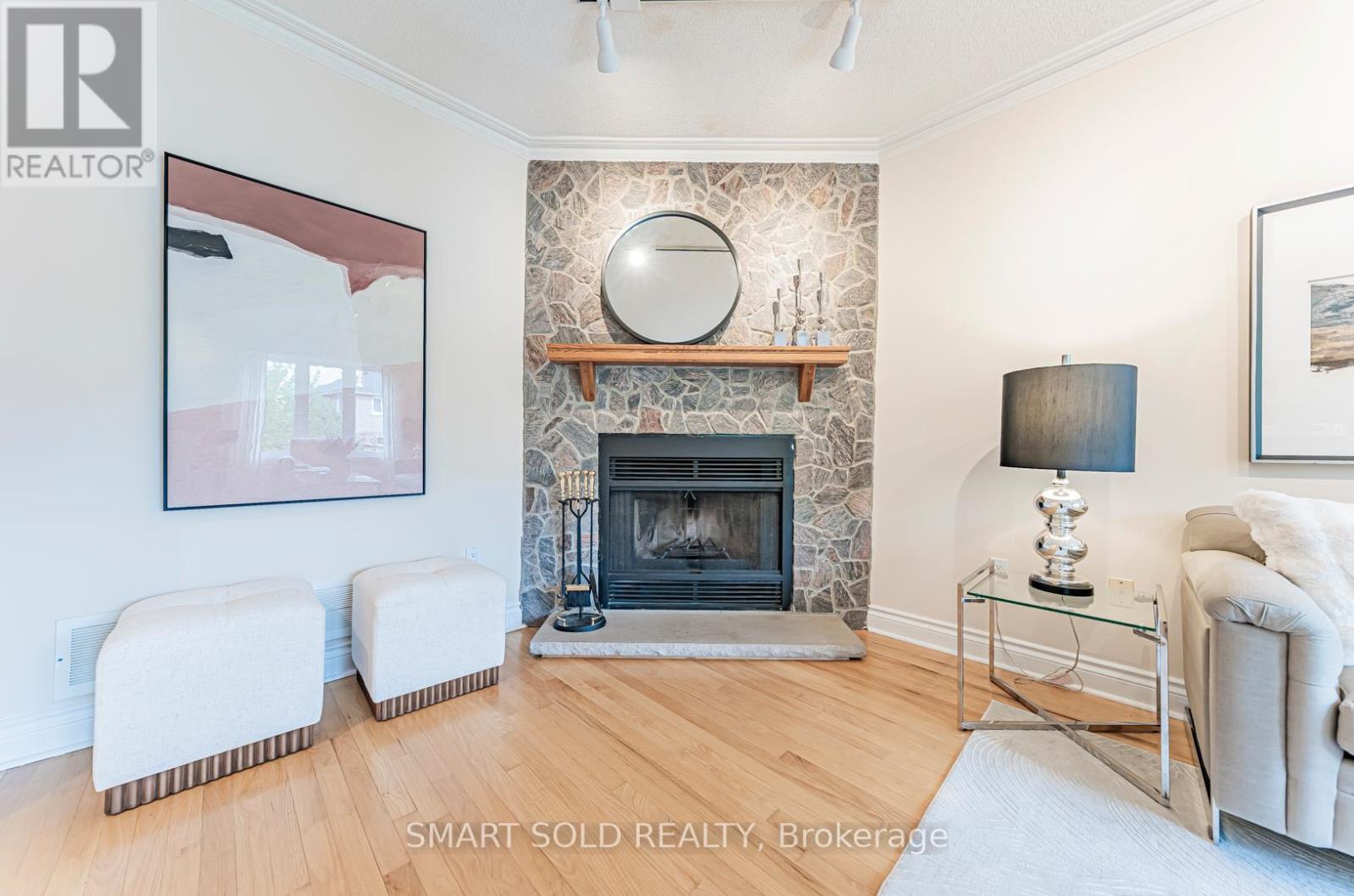 141 Larratt Lane, Richmond Hill, Ontario  L4C 0E6 - Photo 16 - N12183600