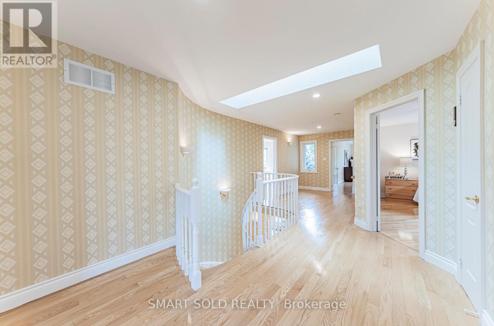 141 Larratt Lane, Richmond Hill, Ontario  L4C 0E6 - Photo 23 - N12183600
