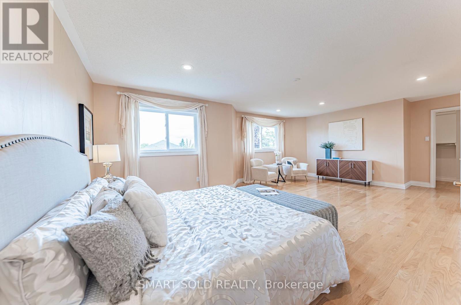 141 Larratt Lane, Richmond Hill, Ontario  L4C 0E6 - Photo 27 - N12183600