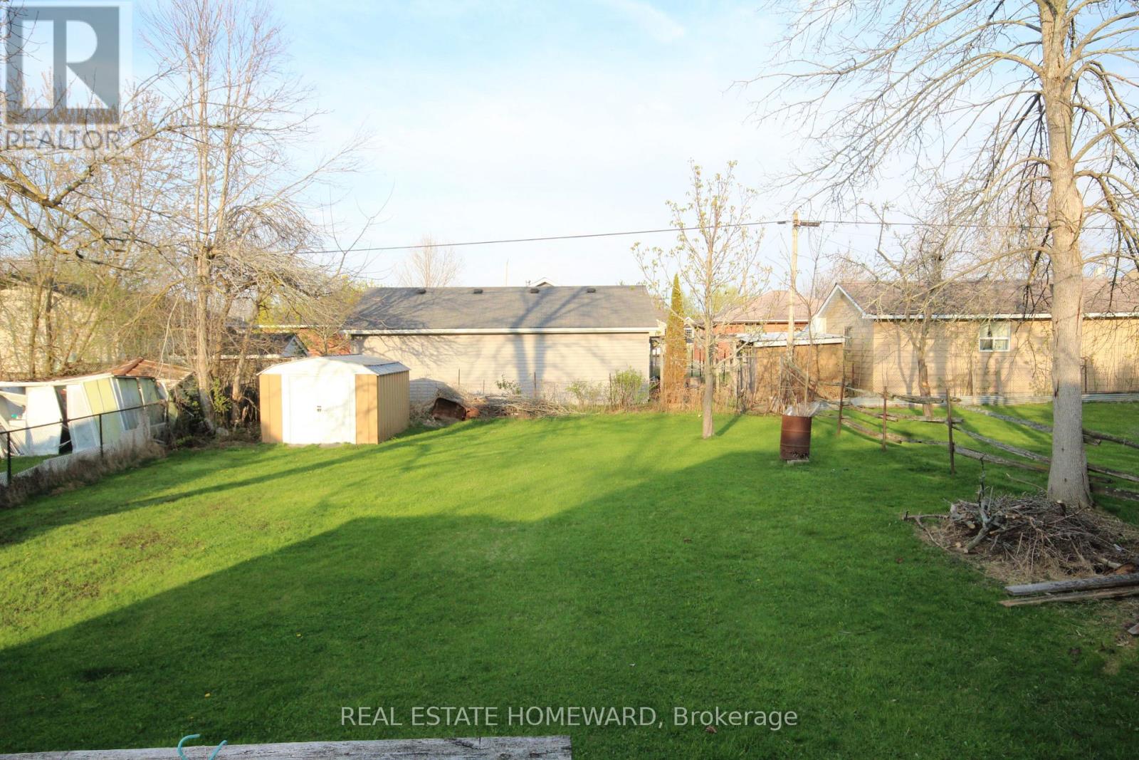 27125 Woodbine Avenue, Georgina, Ontario  L4P 3E9 - Photo 4 - N12187296