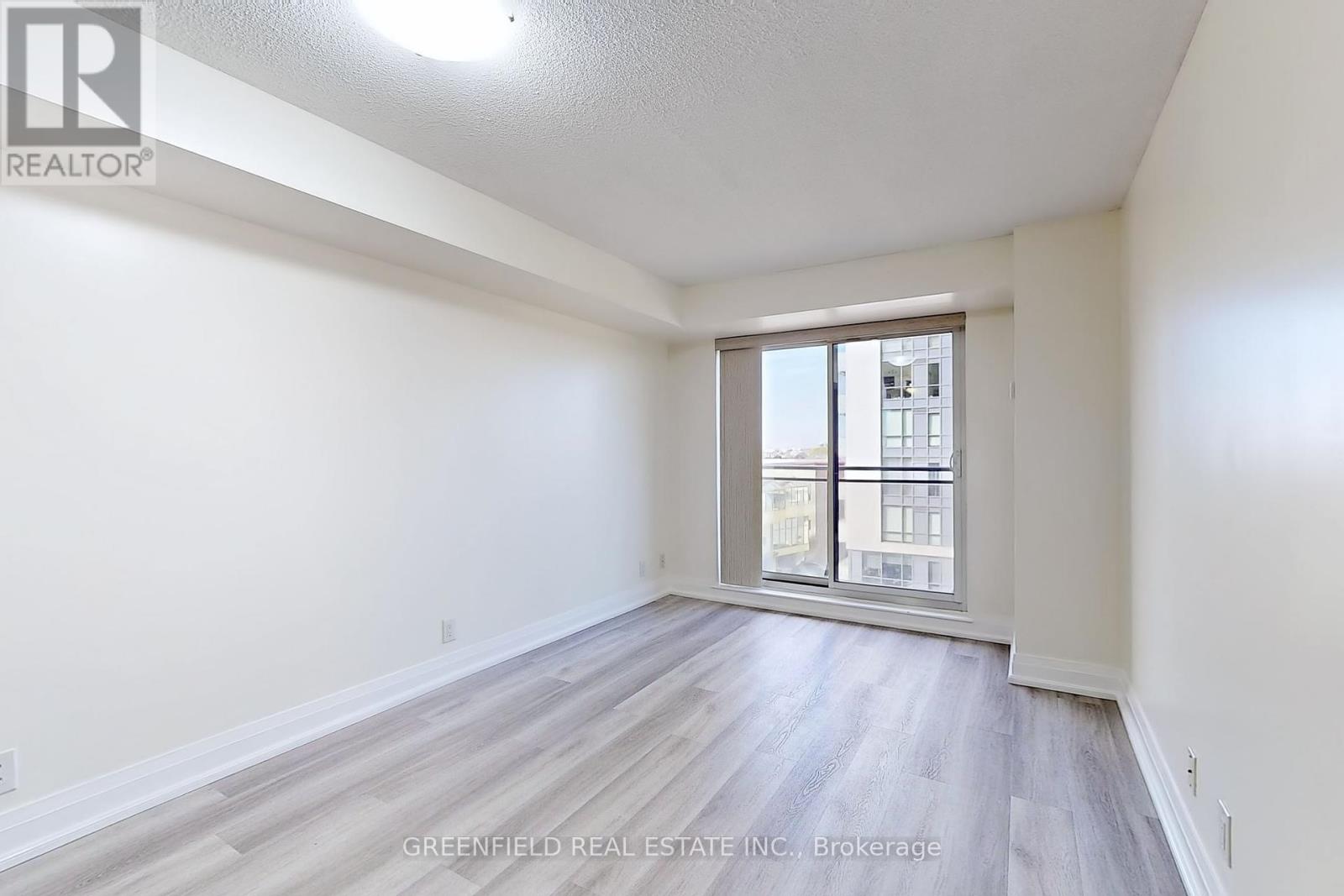 604 - 1 De Boers Drive, Toronto, Ontario  M3J 0G6 - Photo 9 - W12187286