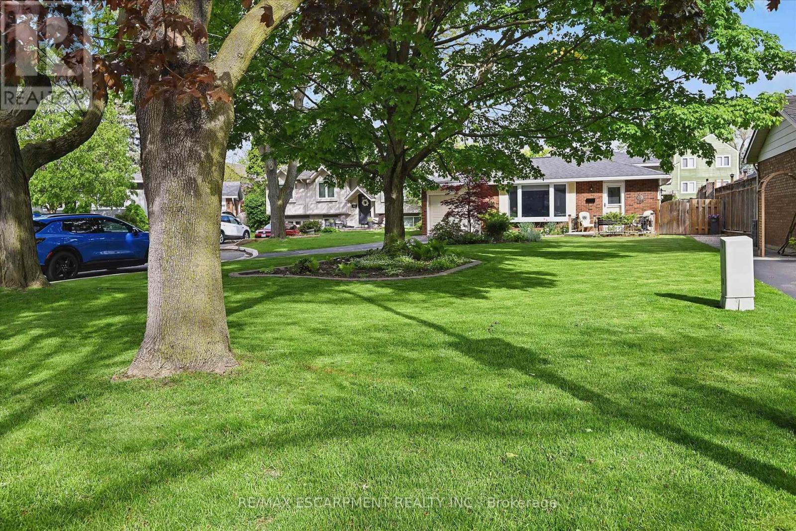 Property at 3409 PUTTER PLACE image 4