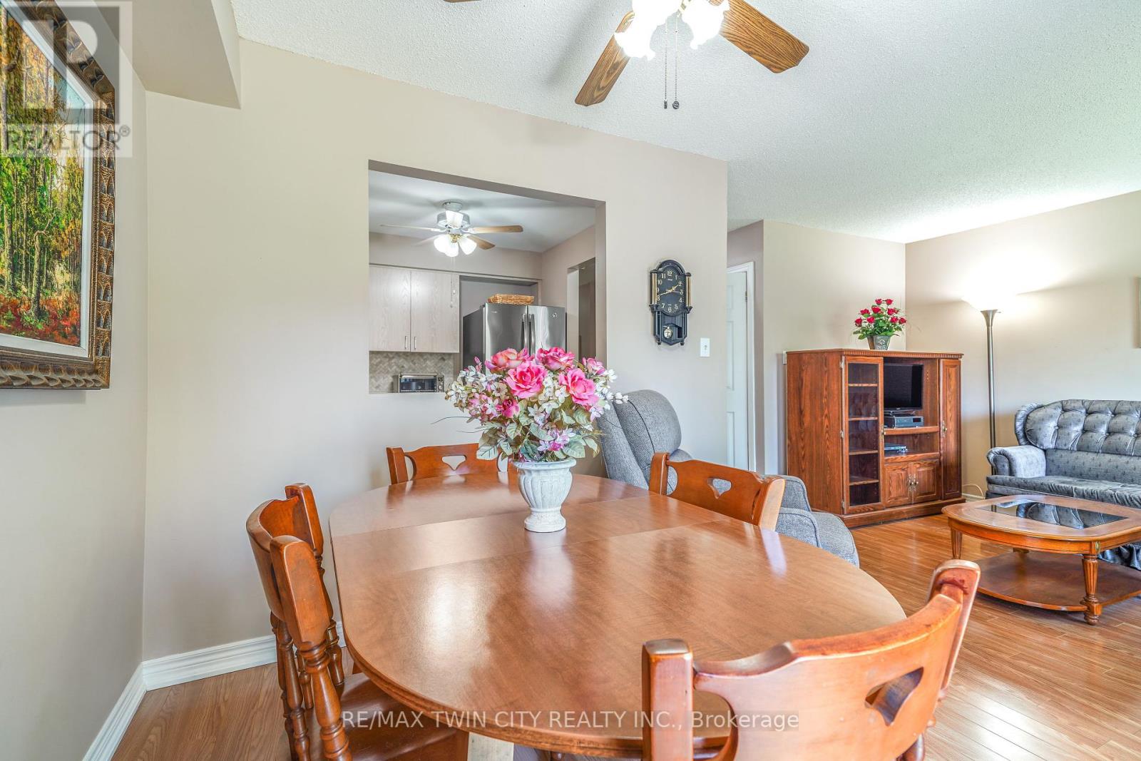 A - 4 Courtland Drive, Brantford, Ontario  N3R 7V8 - Photo 15 - X12181690