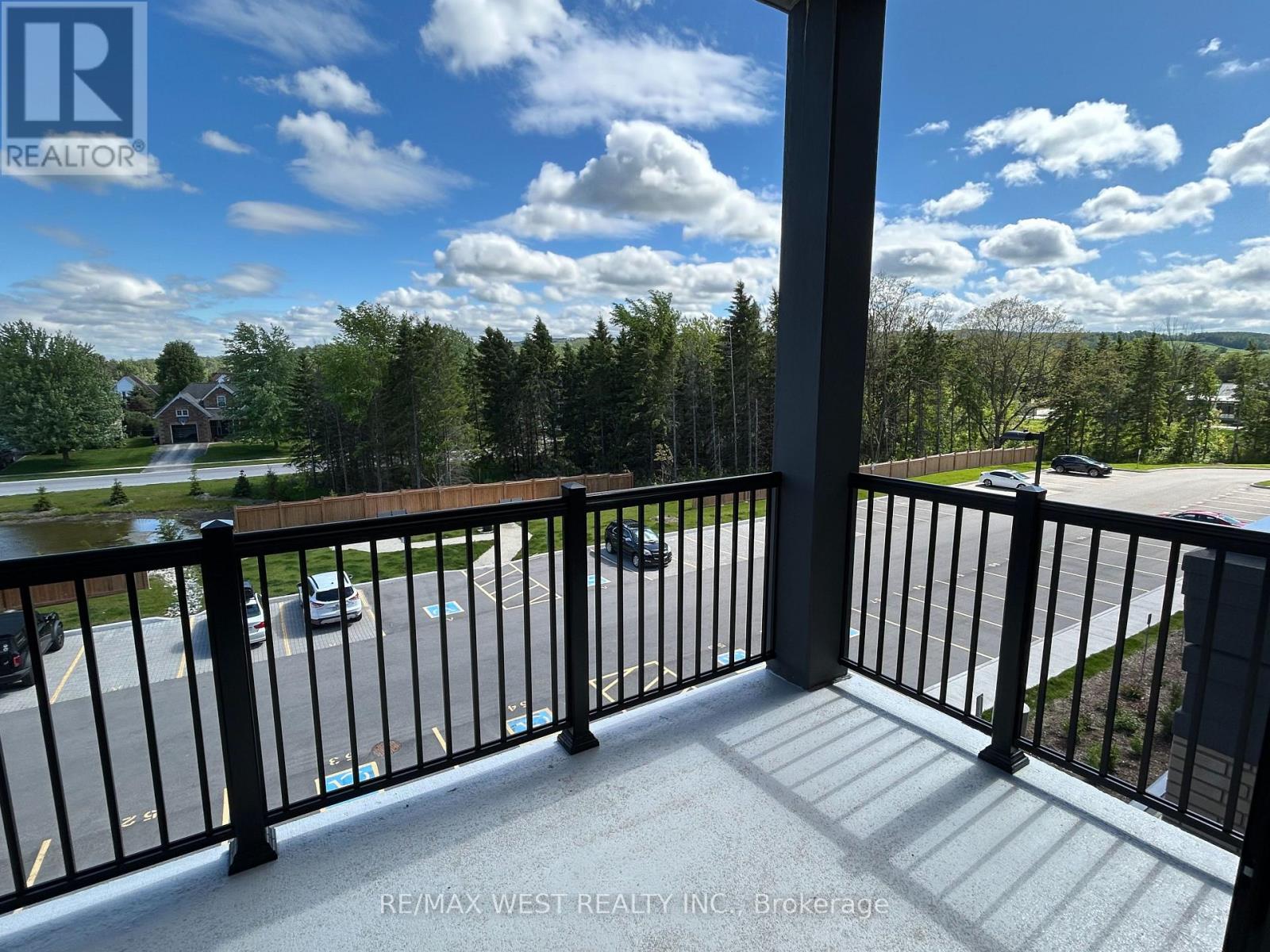 313 - 121 Mary Street, Clearview, Ontario  L0M 1G0 - Photo 12 - S12186549