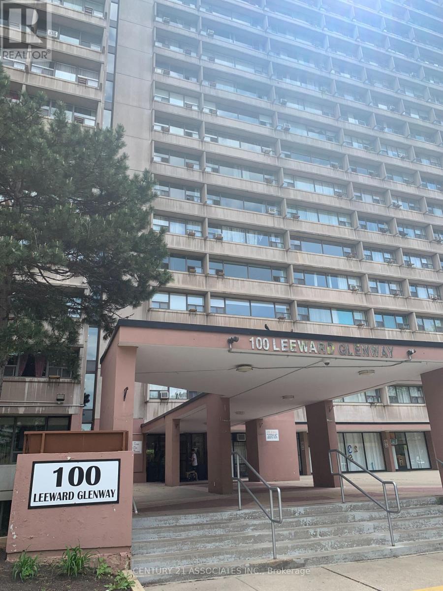 402 - 100 LEEWARD GLENWAY, Toronto, Ontario