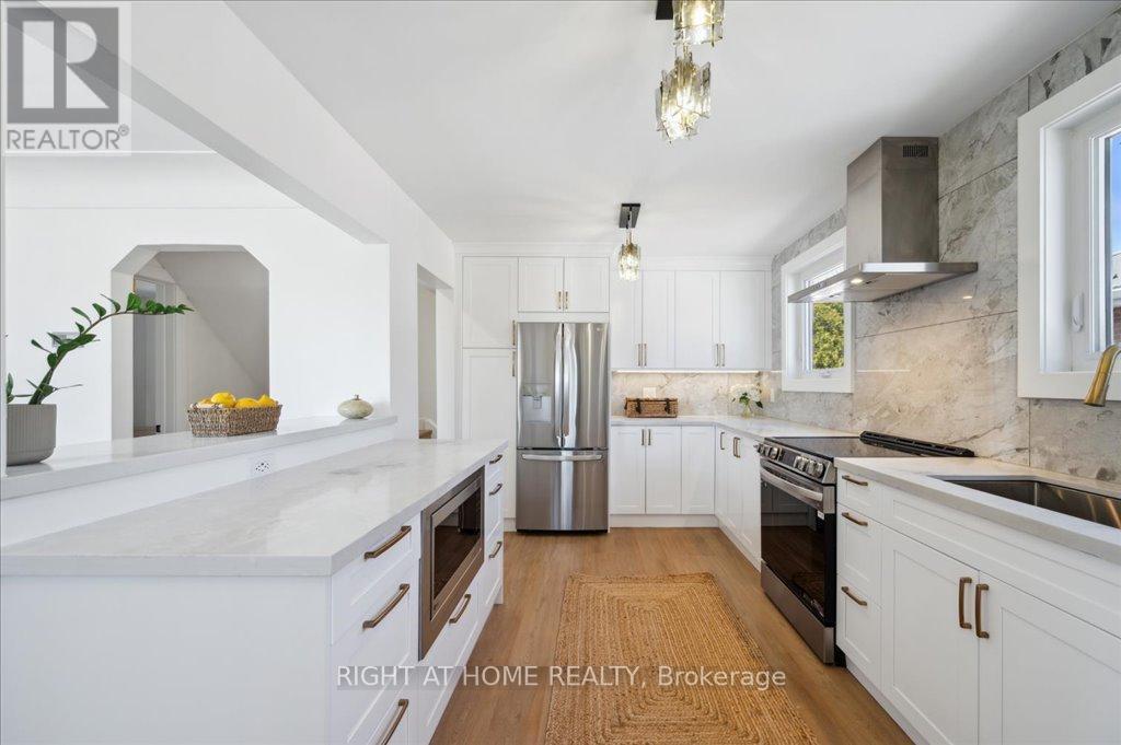 272 EAST 35TH STREET, Hamilton, Ontario