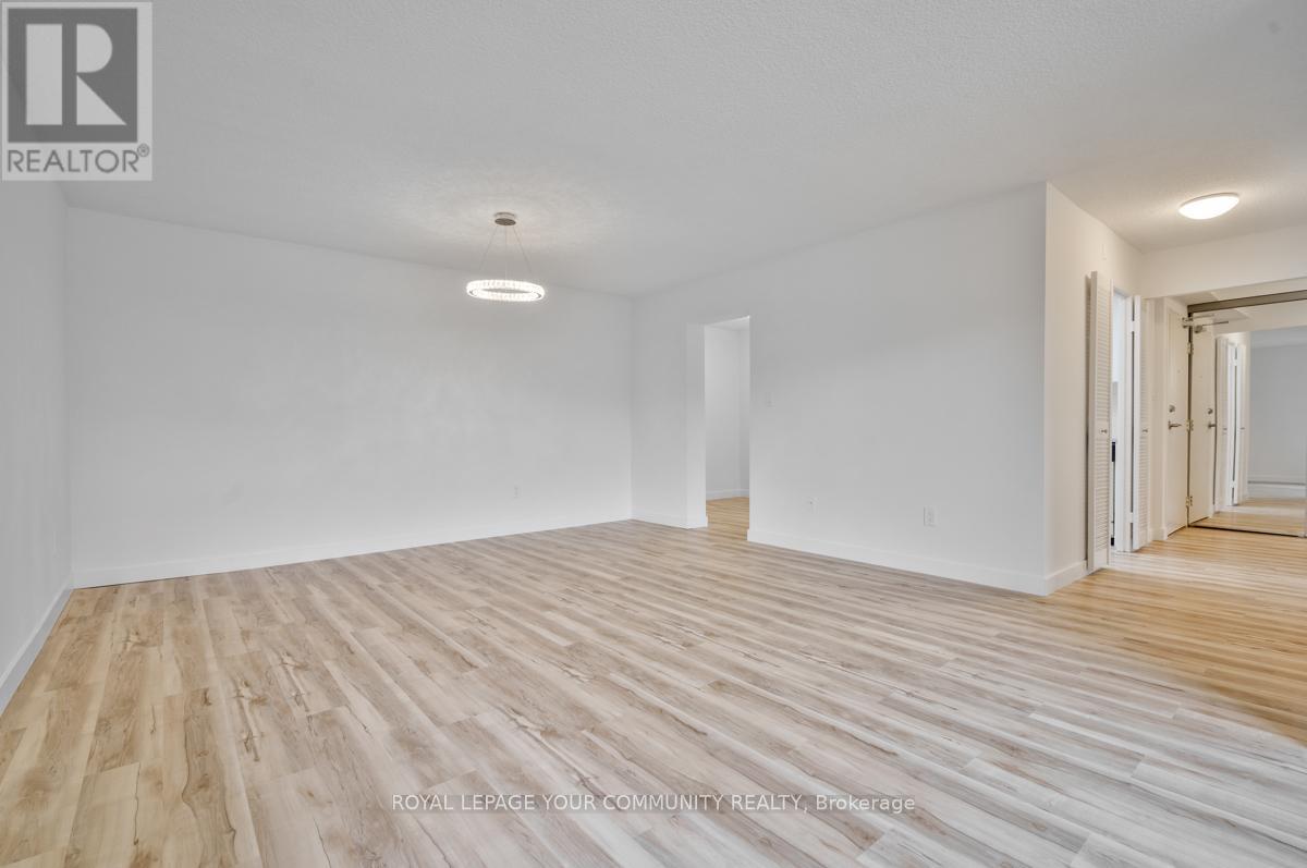 205 - 1535 Lakeshore Road E, Mississauga, Ontario  L5E 3E2 - Photo 8 - W12187333