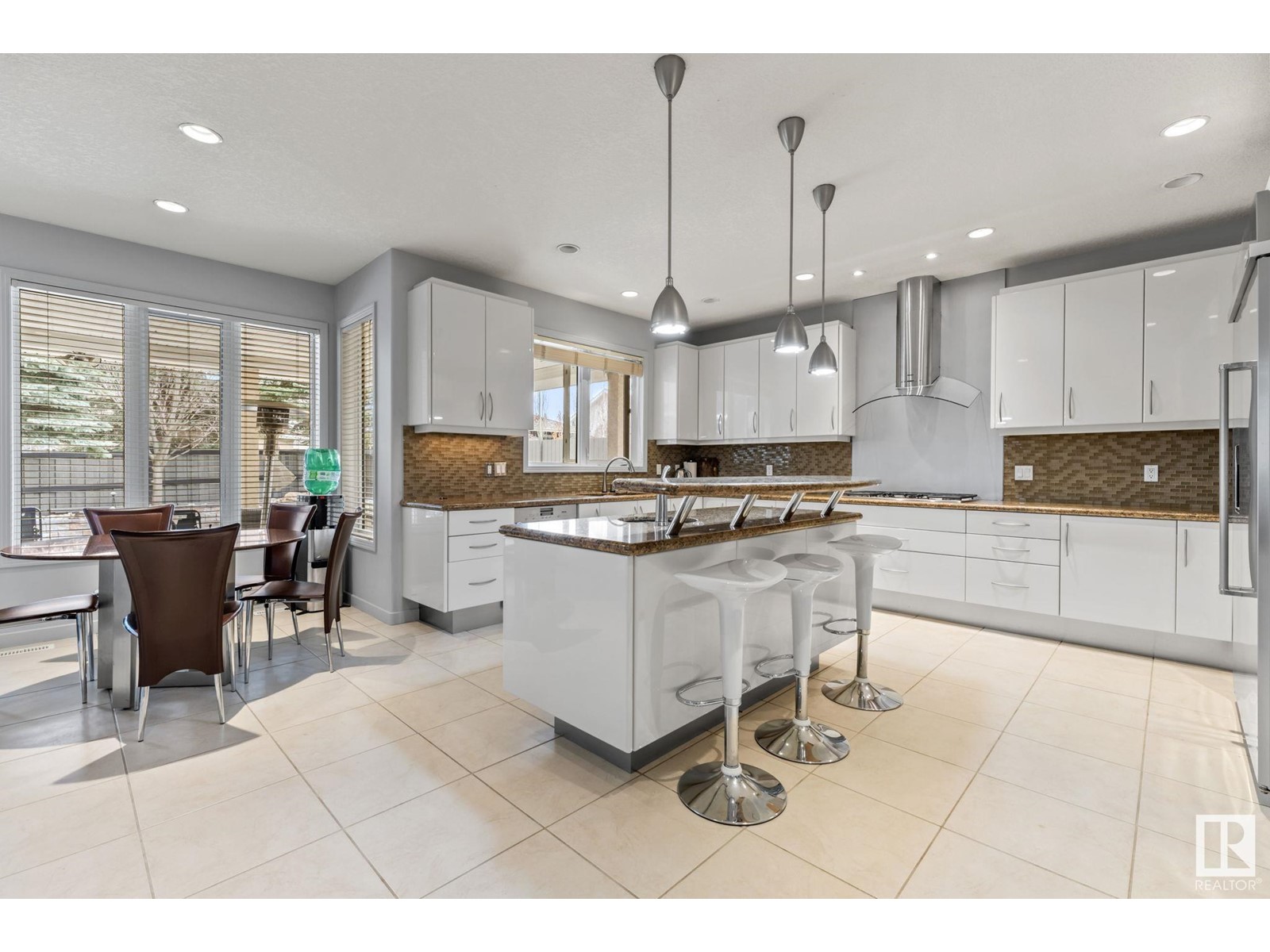 473 Heffernan Dr Nw, Edmonton, Alberta  T6R 2X1 - Photo 11 - E4431670