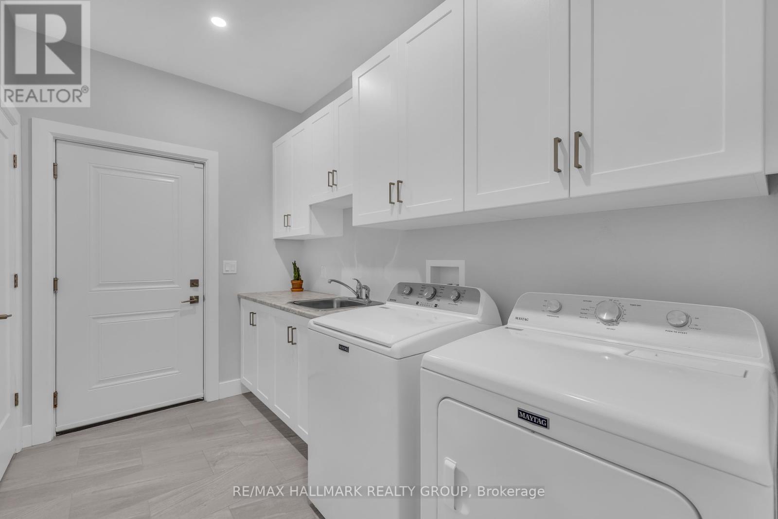 1077 Shearer Drive, Brockville, Ontario  K6V 7K1 - Photo 33 - X12187357