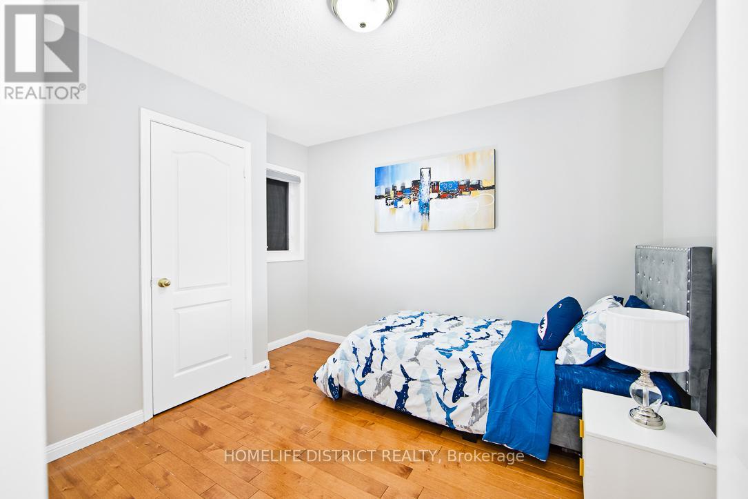 77 Coyote Crescent, Toronto (Rouge), Ontario  M1B 6H2 - Photo 18 - E12187344