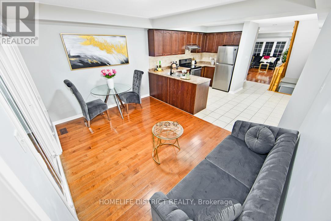77 Coyote Crescent, Toronto (Rouge), Ontario  M1B 6H2 - Photo 8 - E12187344