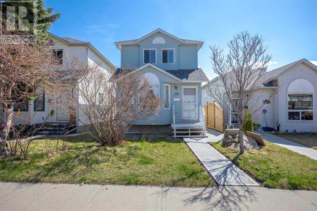 Property at 152 Hunterhorn Drive NE image 1