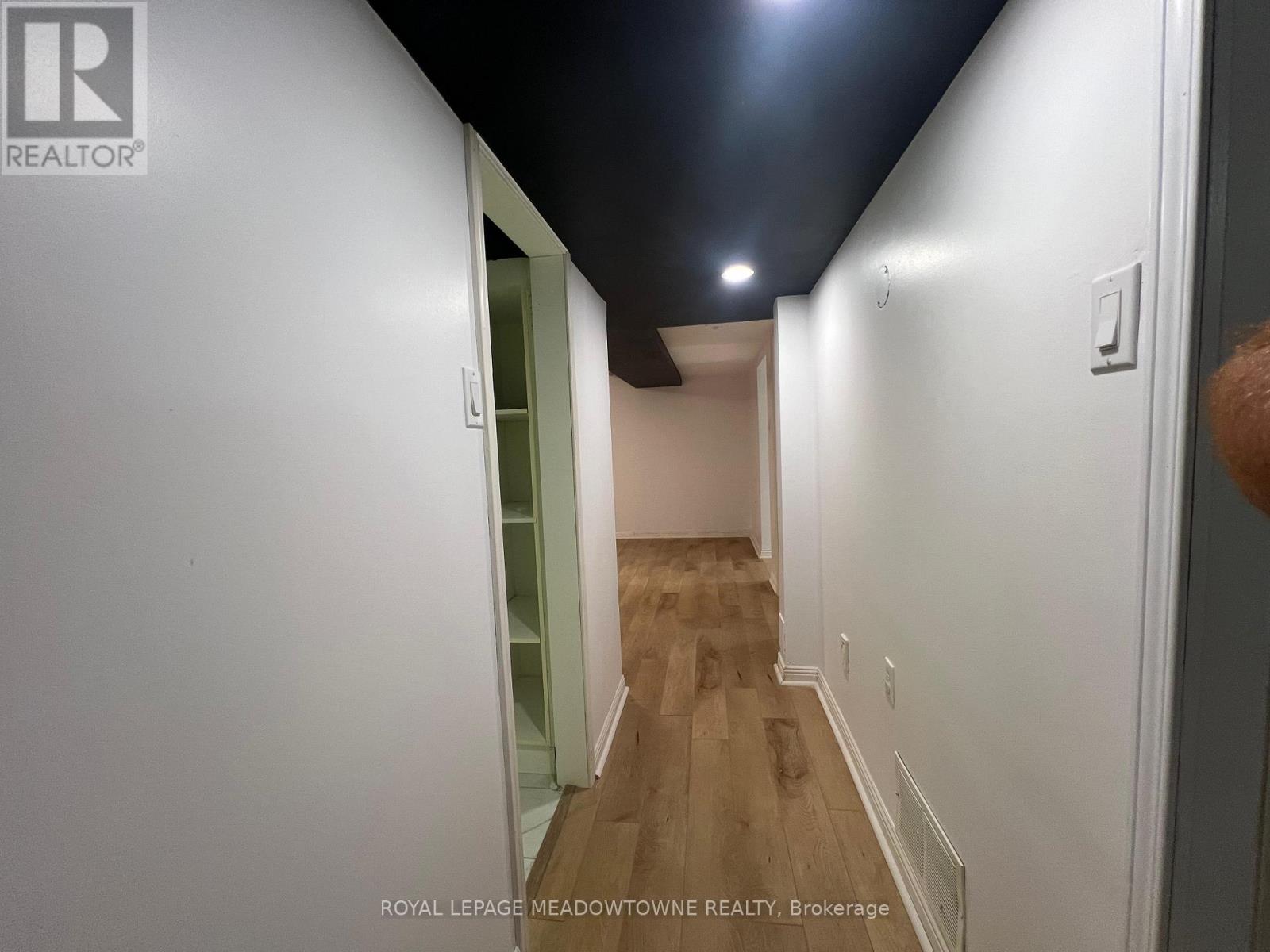 Lower - 44 Lauris Avenue, Cambridge, Ontario  N1R 5L4 - Photo 10 - X12184614
