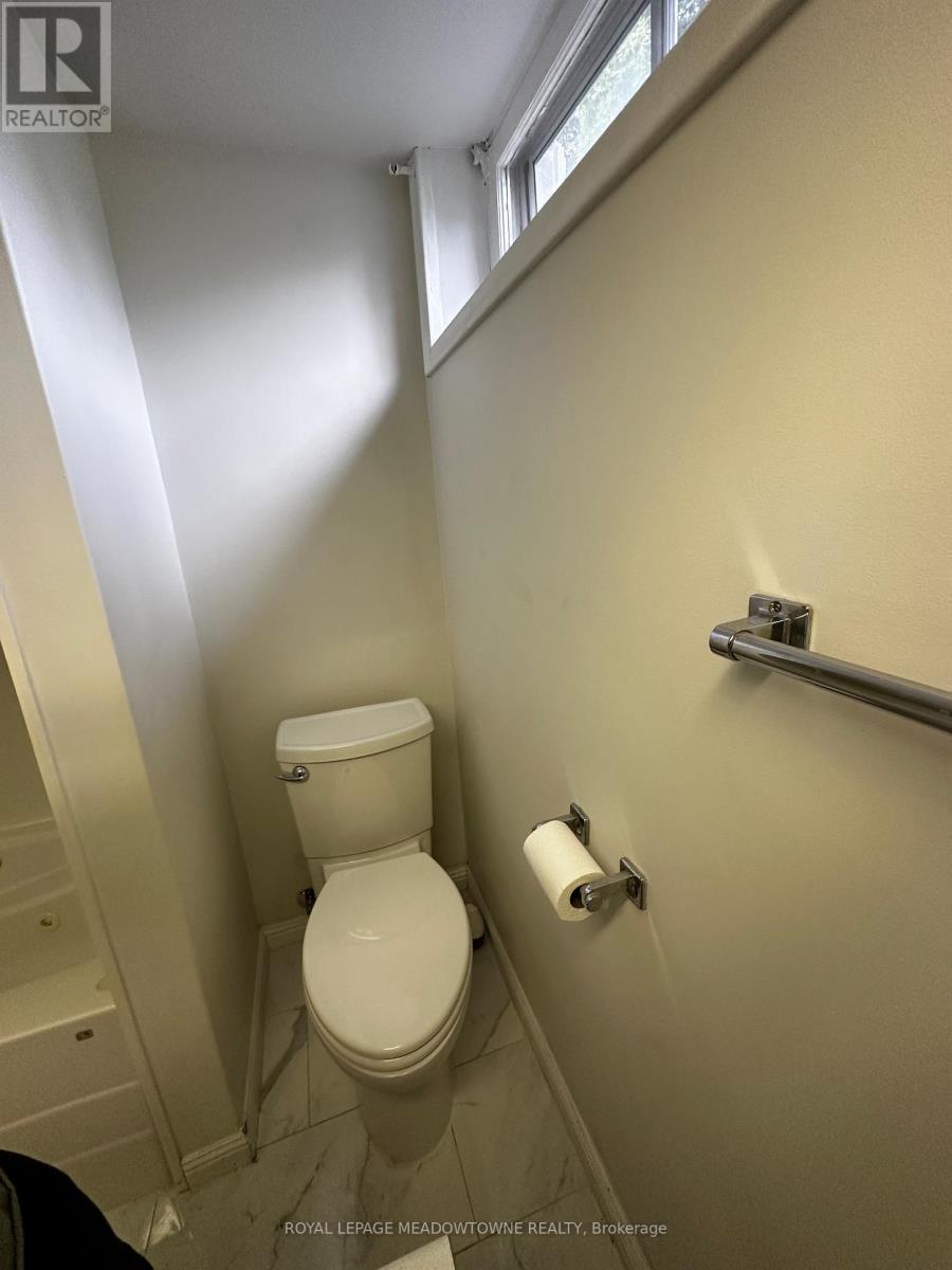 Lower - 44 Lauris Avenue, Cambridge, Ontario  N1R 5L4 - Photo 15 - X12184614