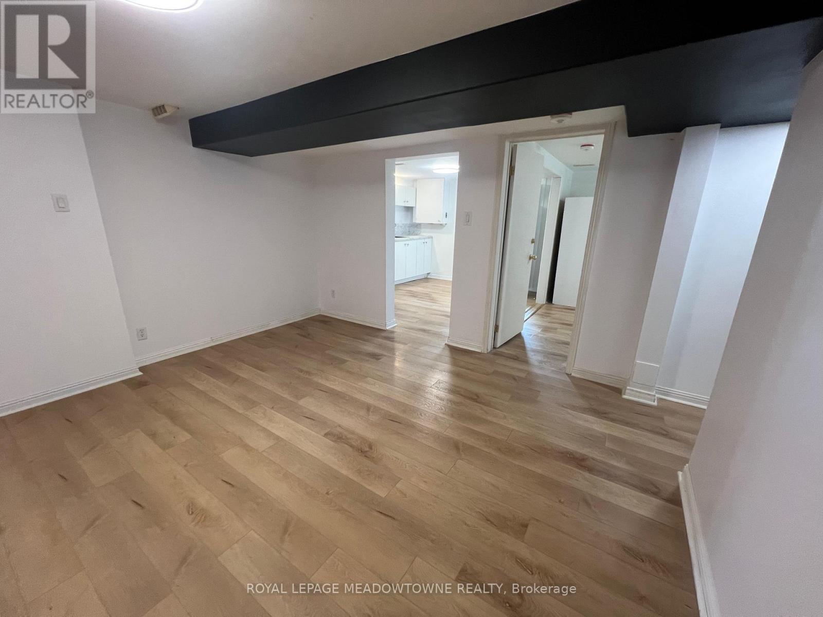 Lower - 44 Lauris Avenue, Cambridge, Ontario  N1R 5L4 - Photo 9 - X12184614