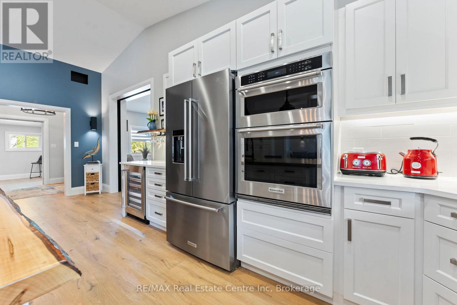 1283 Swan Street, North Dumfries, Ontario  N0B 1E0 - Photo 15 - X12187366