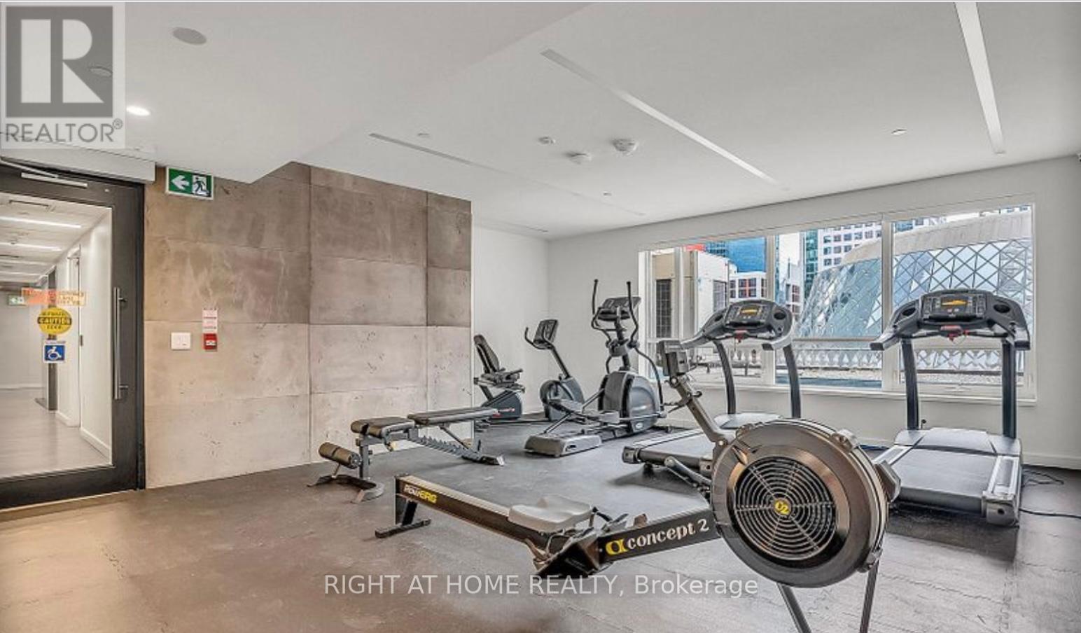 705 - 71 Simcoe Street, Toronto, Ontario  M5J 2S9 - Photo 12 - C12187352