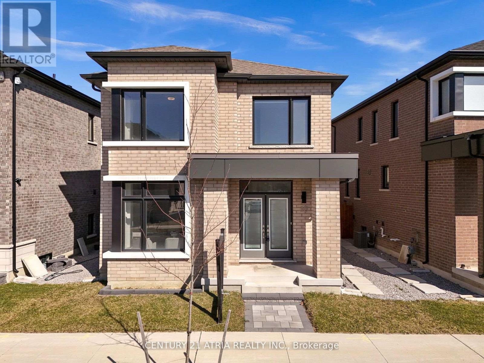 10 SAM PRIESTLEY AVENUE, Markham, Ontario