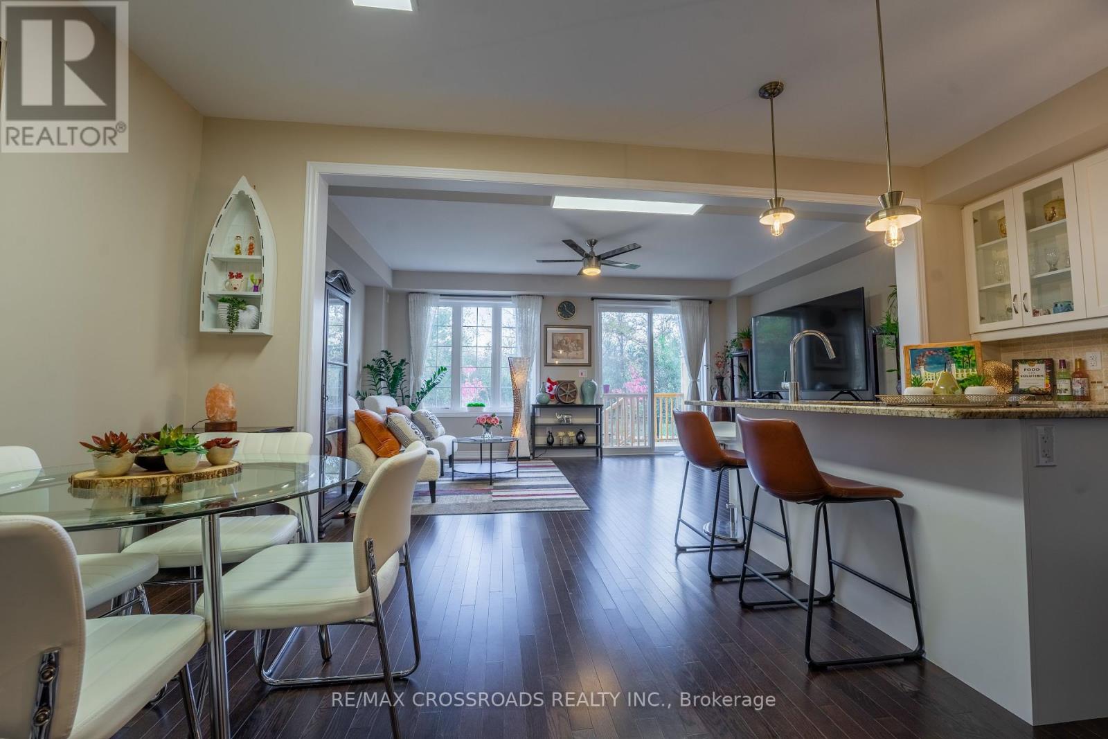 3333 Mockingbird Common, Oakville, Ontario  L6H 0X1 - Photo 8 - W12187372