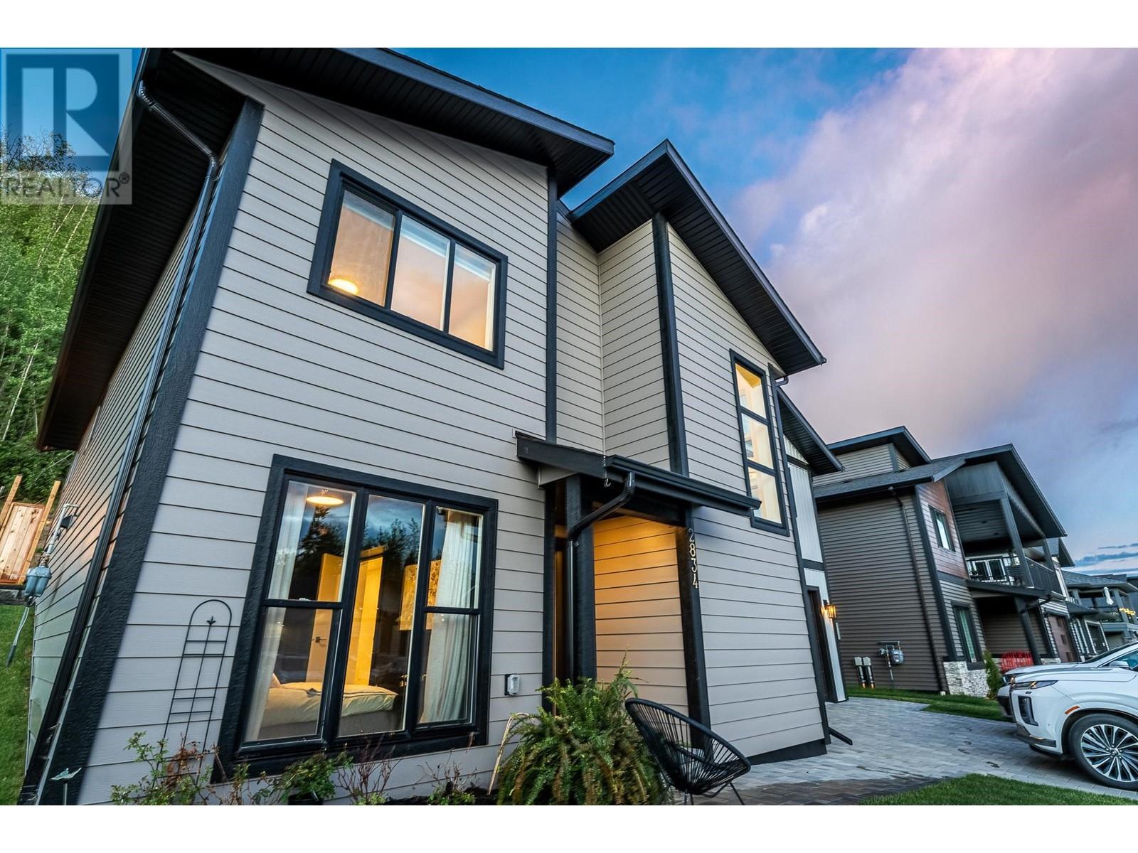 Property at 2834 LINKS DRIVE image 3