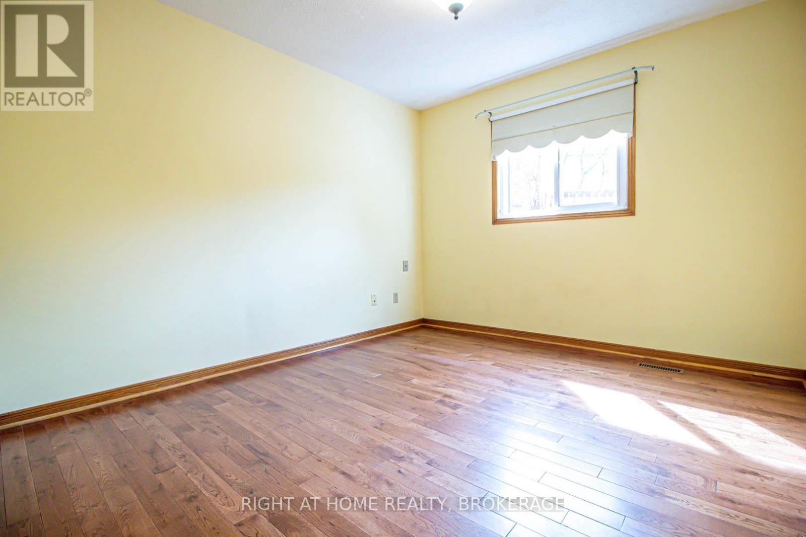 1978 Sandown Road, Mississauga, Ontario  L5M 2Z5 - Photo 11 - W12074704