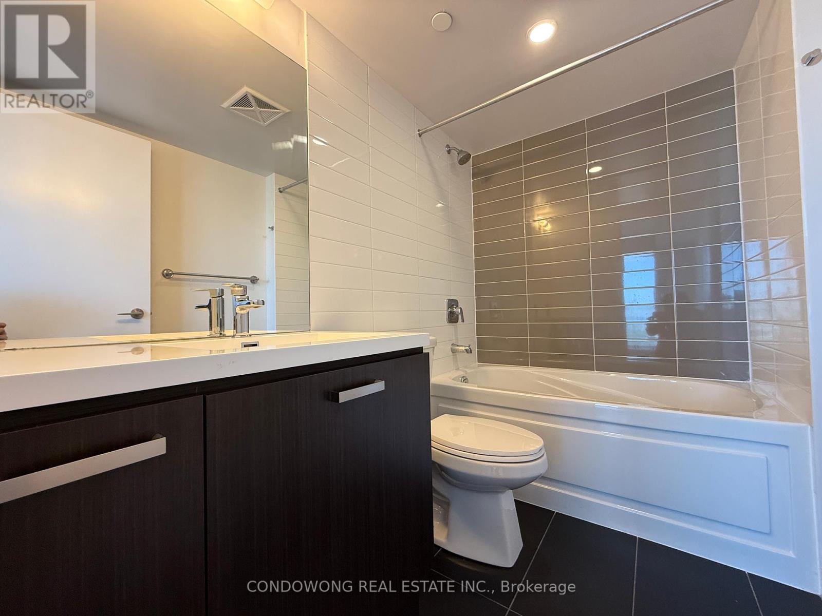 2911 - 125 Redpath Avenue, Toronto, Ontario  M4S 0B5 - Photo 9 - C12187399