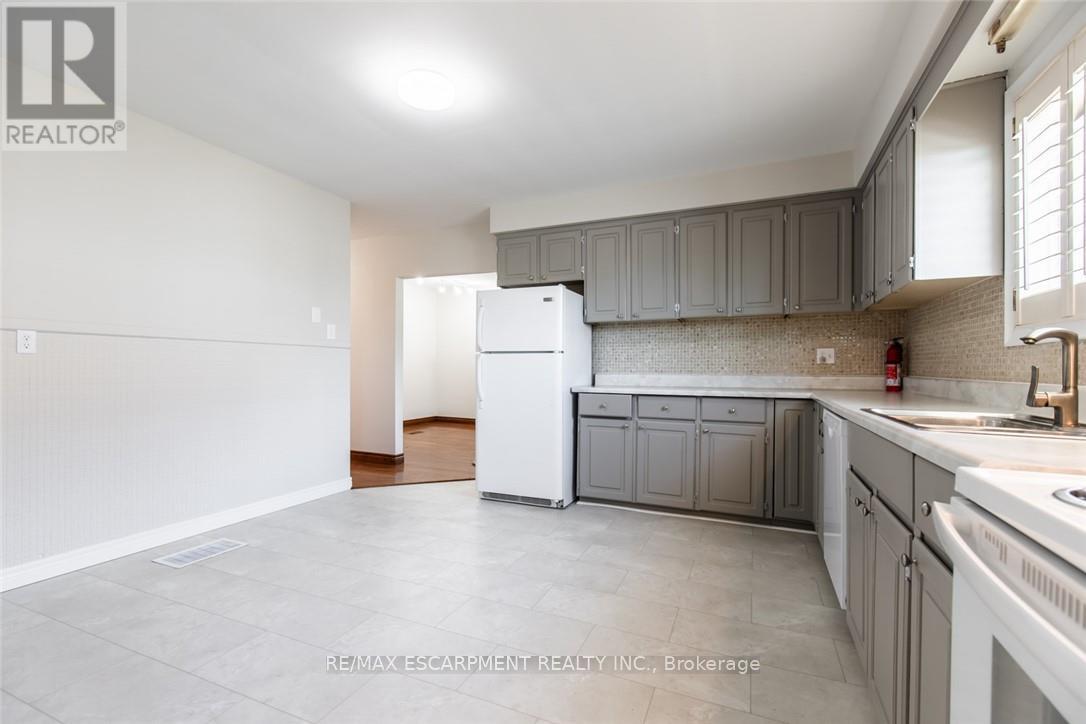2340 King Street E, Hamilton, Ontario  L8K 1X7 - Photo 33 - X12185444