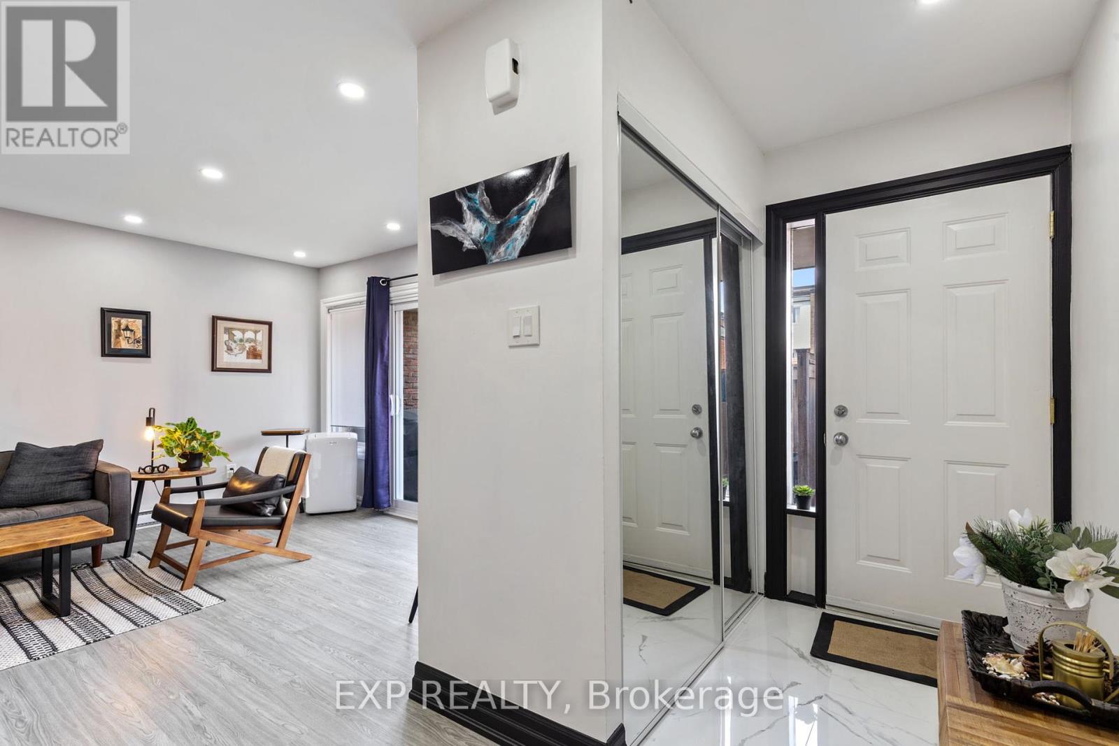 293 Milestone Crescent, Aurora, Ontario  L4G 3M2 - Photo 8 - N12187400