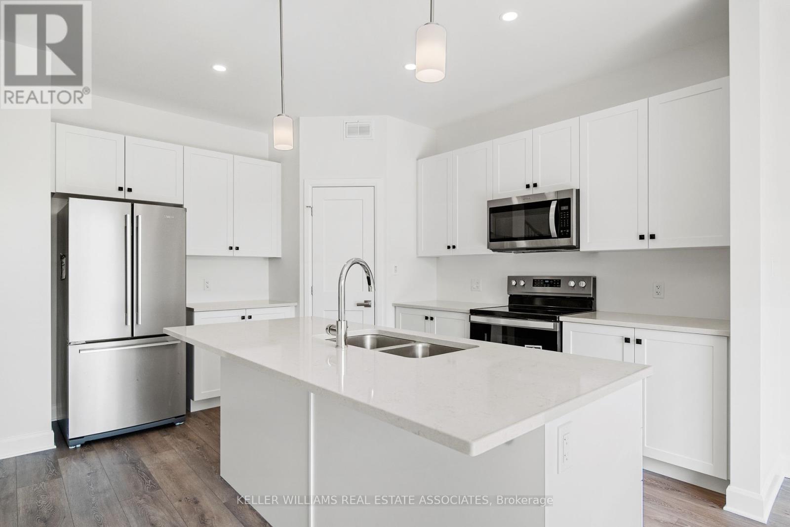 344 Buckthorn Drive, Kingston, Ontario  K7P 0S1 - Photo 5 - X12187403