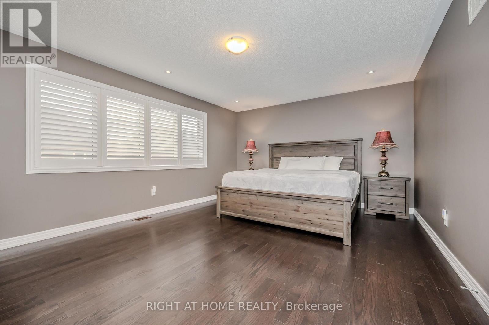 64 Kalmia Road, Brampton, Ontario  L6X 4N4 - Photo 21 - W12109485